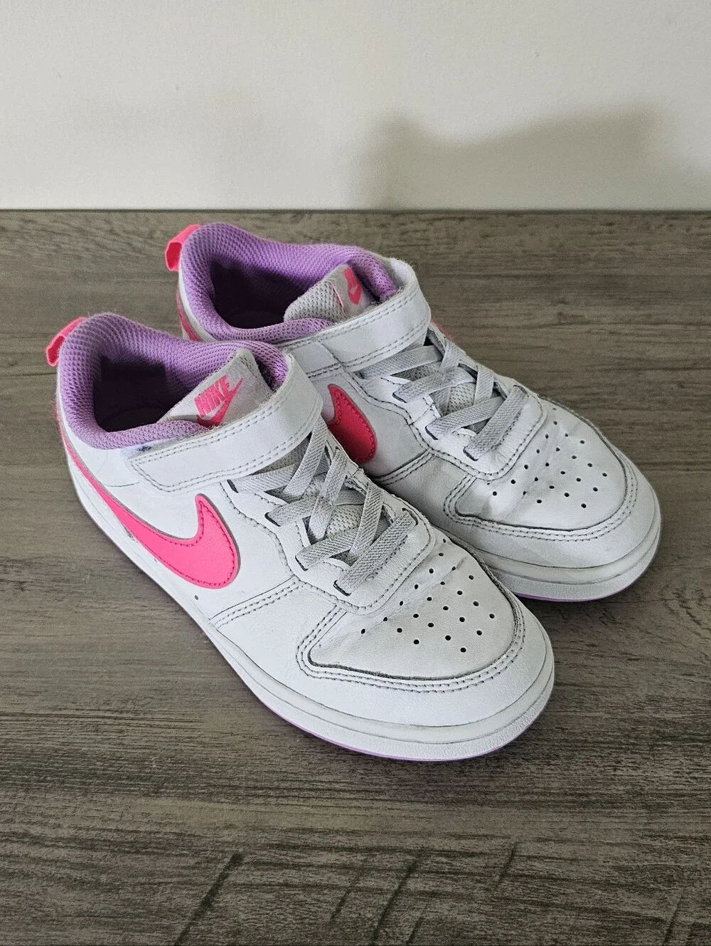 Nike Court Borough Low Kids White Sneakers with Pink Purple Girl 13.5
